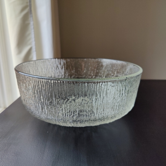 Vintage | Indiana Glass | Crystal Ice / Tree Bark | large serving bowl - Picture 2 of 11